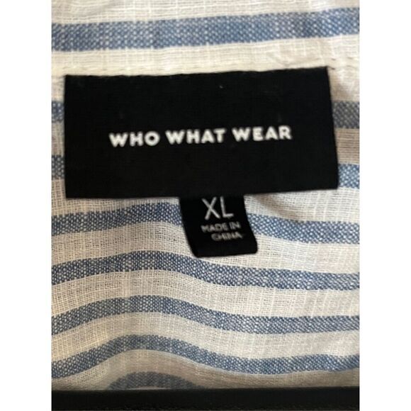 Who What Wear 100% cotton button down cropped shirt. Size XL - Picture 3 of 5